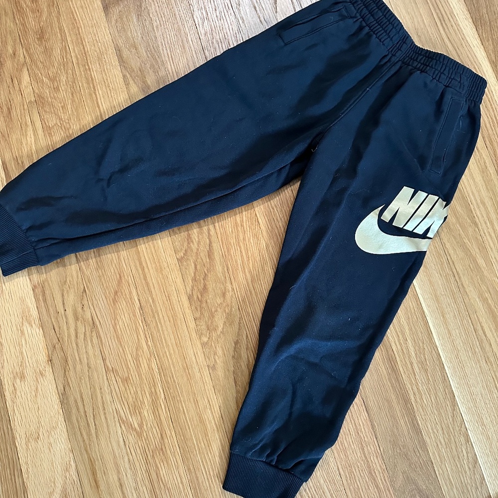 Little boys Nike sweatpants
